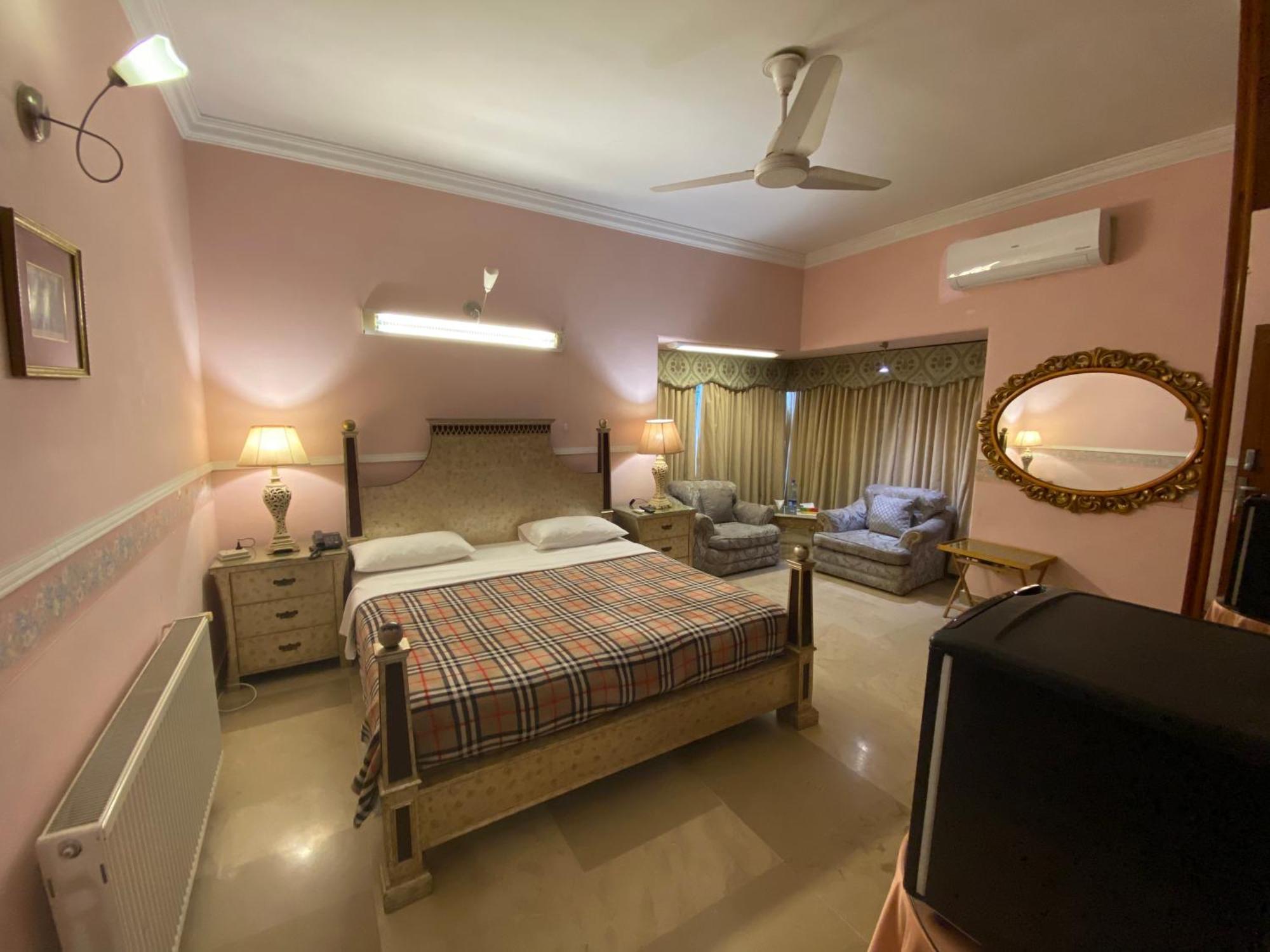E Lodge Islamabad Buitenkant foto